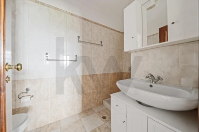 Moradia T4 para Venda em Santo Antonio