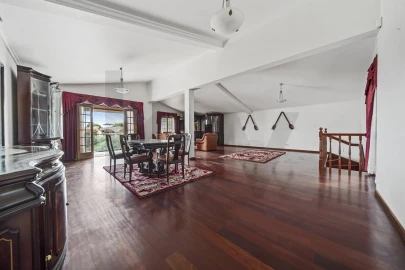 Moradia T4 para Venda em Santo Antonio