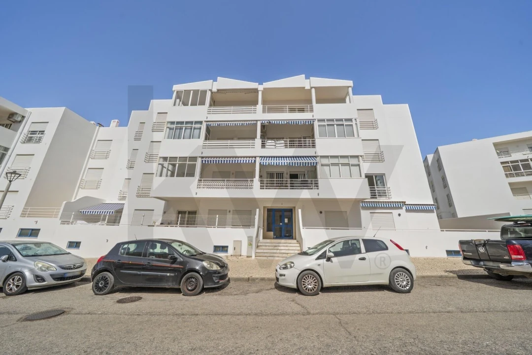Apartamento T3 para Arrendamento em Lagos (São Sebastião e Santa Maria) Foto 2