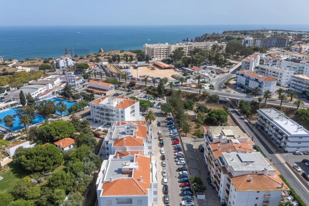 Apartamento T3 para Arrendamento em Lagos (São Sebastião e Santa Maria) Foto 35