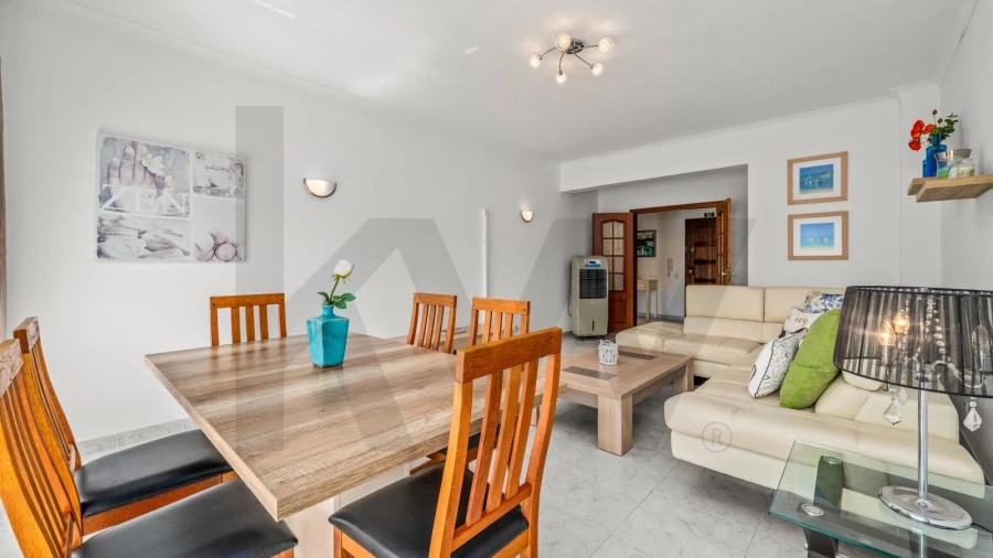Apartamento T3 para Arrendamento em Lagos (São Sebastião e Santa Maria)