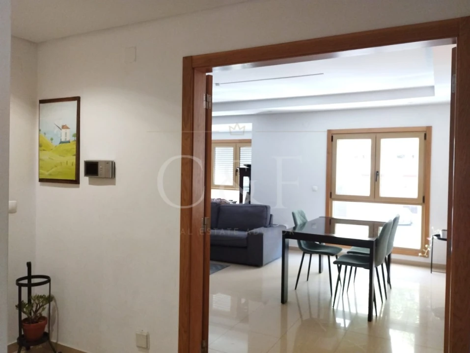 Apartamento T3 para Venda em Alfragide Foto 9