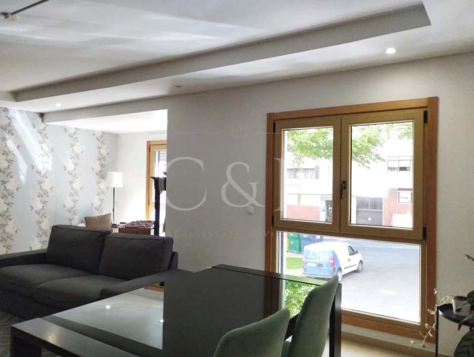 Apartamento T3 para Venda em Alfragide Foto 6
