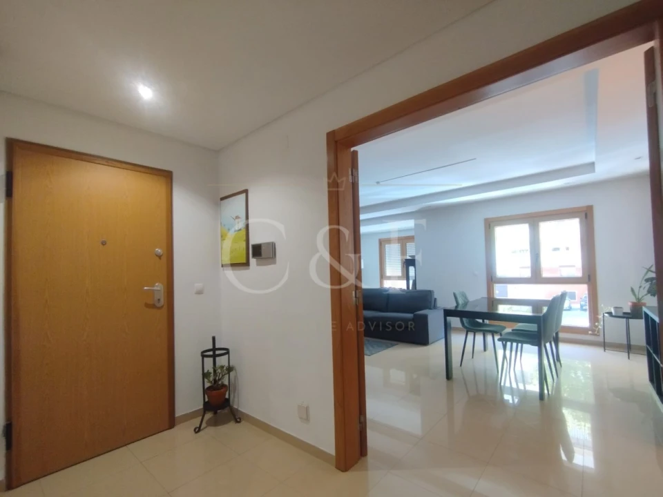 Apartamento T3 para Venda em Alfragide Foto 10