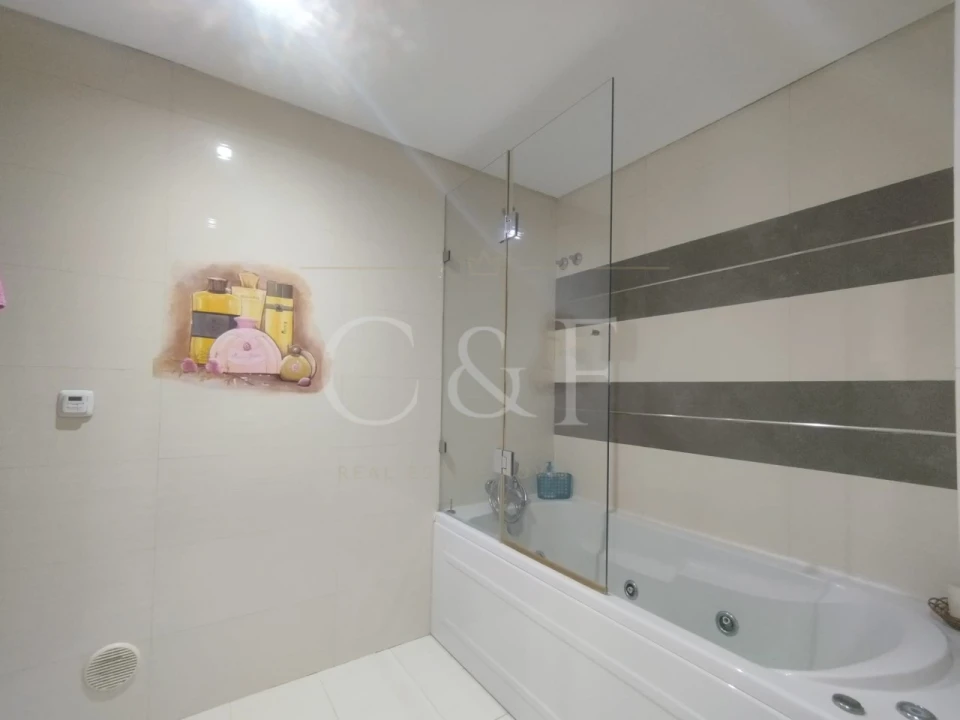 Apartamento T3 para Venda em Alfragide Foto 26