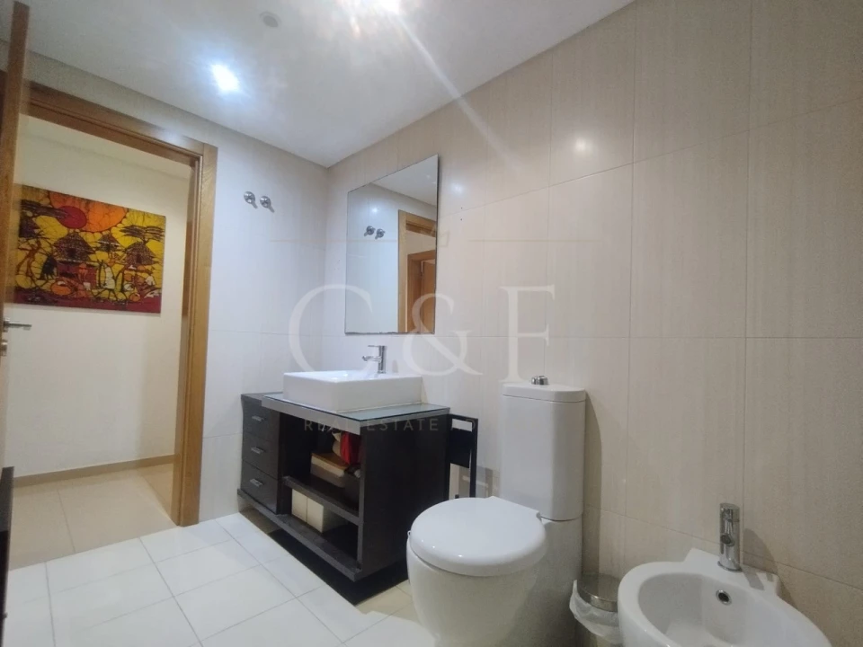 Apartamento T3 para Venda em Alfragide Foto 31