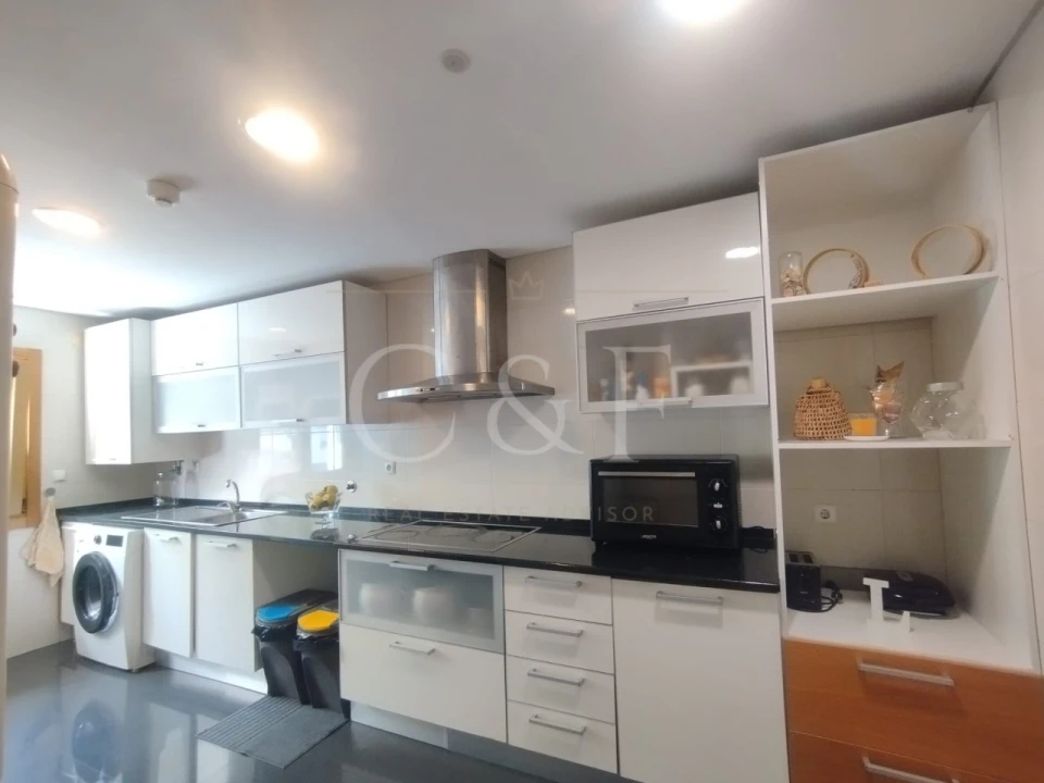 Apartamento T3 para Venda em Alfragide Foto 35