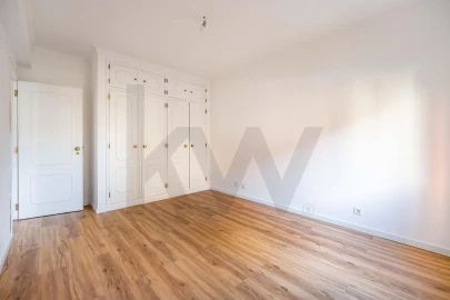 Apartamento T2 para Venda em Algueirão-Mem Martins