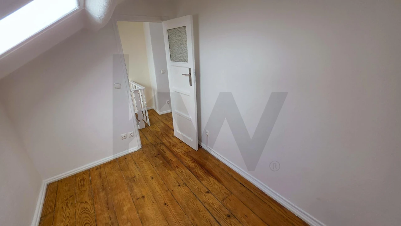 Apartamento T3 para Arrendamento em Misericórdia Foto 19