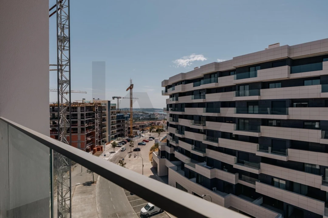 Apartamento T3 para Venda em Carnaxide e Queijas Foto 21