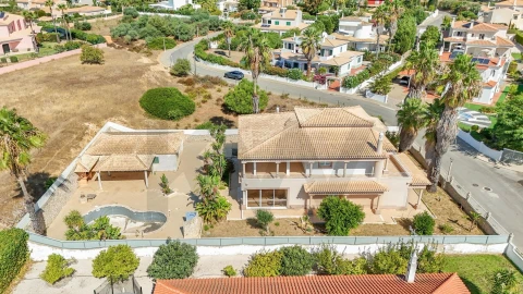 Moradia T3 para Venda em Porches