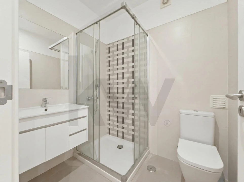 Apartamento T1 para Venda em Algés, Linda-A-Velha e Cruz Quebrada-Dafundo Foto 11