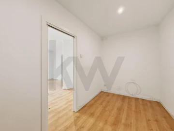 Apartamento T1 para Venda em Algés, Linda-A-Velha e Cruz Quebrada-Dafundo