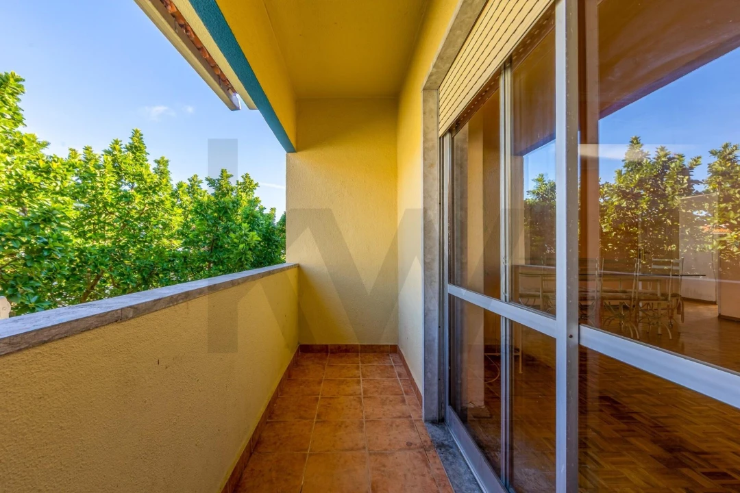 Apartamento T3 para Venda em São Domingos de Rana Foto 6