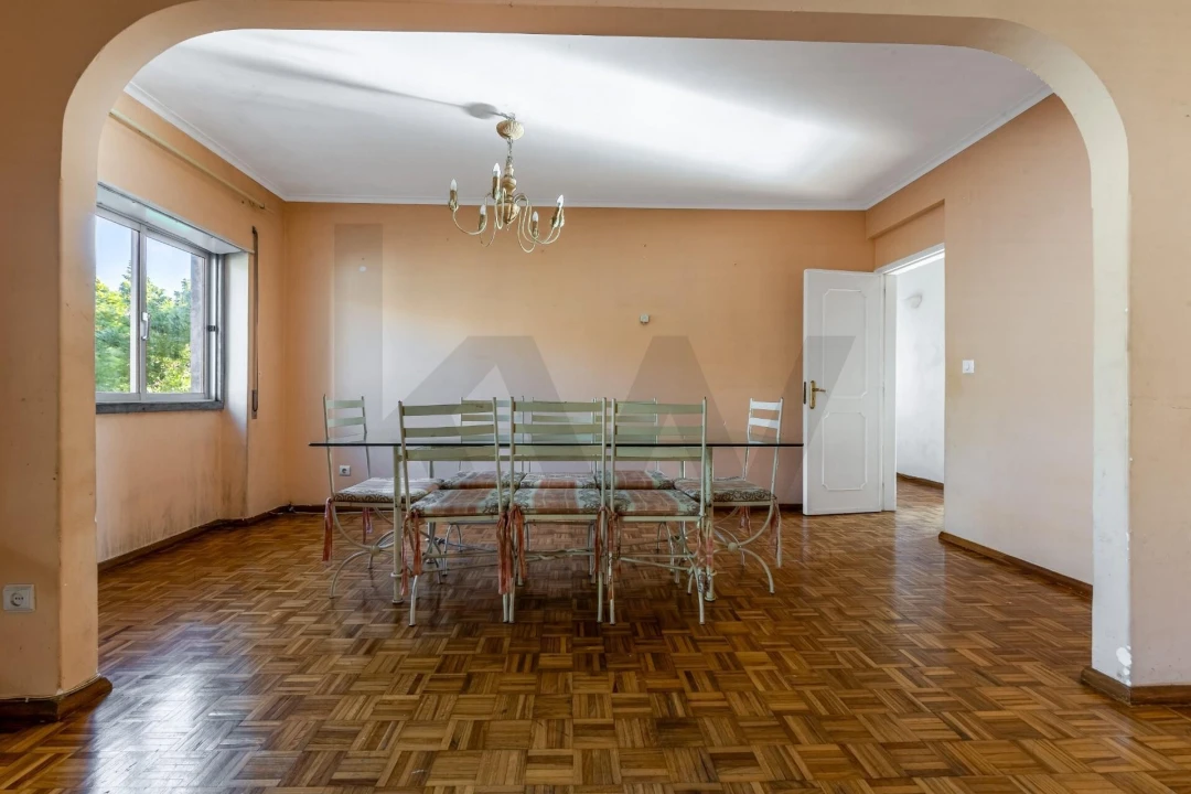 Apartamento T3 para Venda em São Domingos de Rana Foto 4
