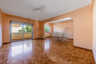 Apartamento T3 para Venda em São Domingos de Rana