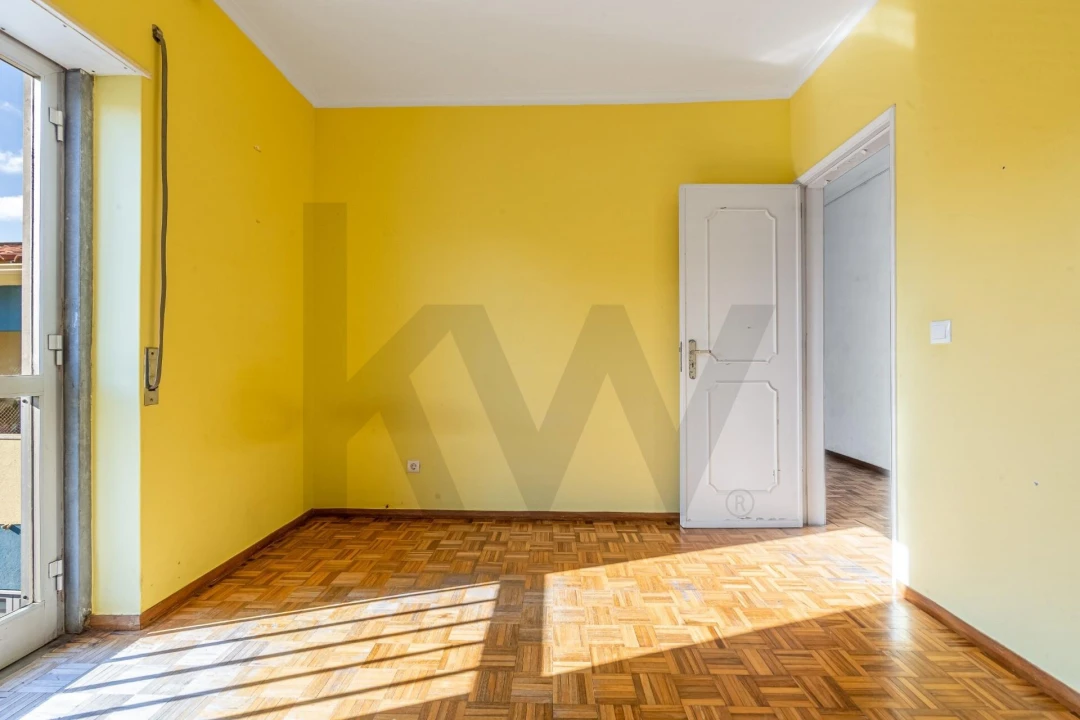 Apartamento T3 para Venda em São Domingos de Rana Foto 21