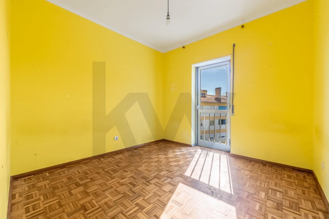Apartamento T3 para Venda em São Domingos de Rana Foto 20