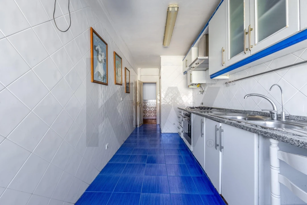 Apartamento T3 para Venda em São Domingos de Rana Foto 10