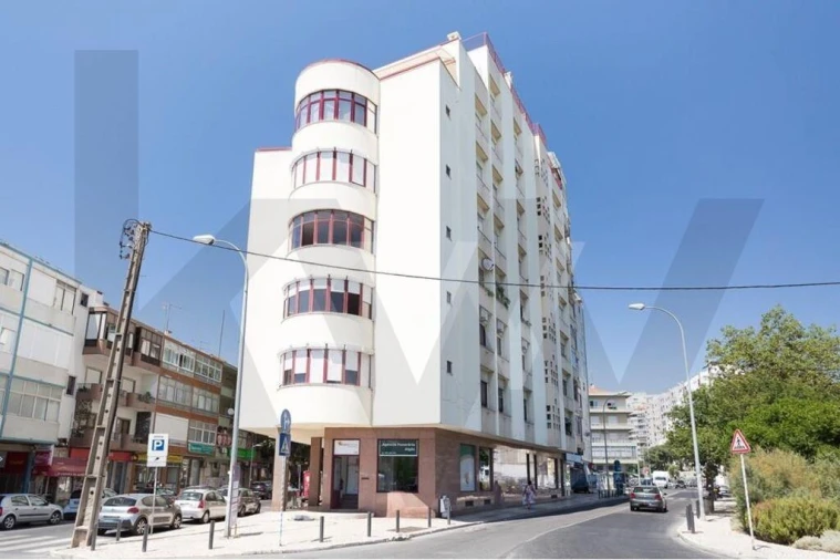 Apartamento T3 para Arrendamento em Algés, Linda-A-Velha e Cruz Quebrada-Dafundo Foto 21