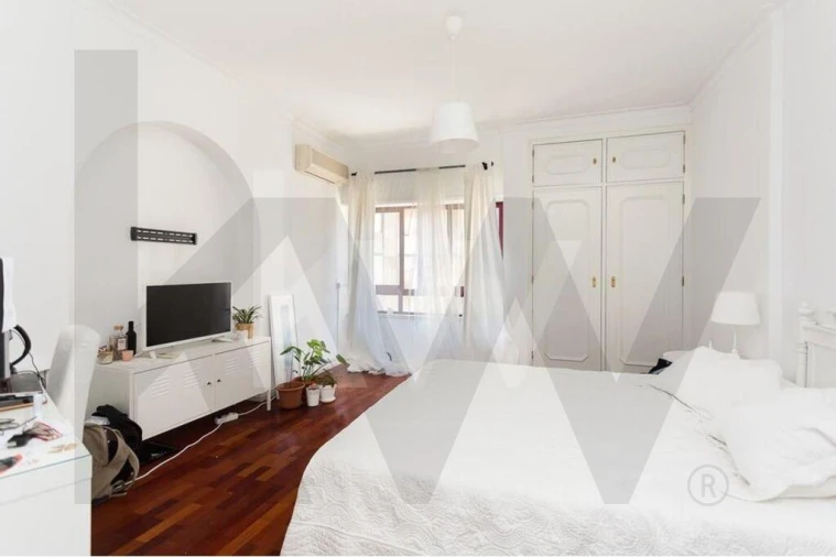 Apartamento T3 para Arrendamento em Algés, Linda-A-Velha e Cruz Quebrada-Dafundo Foto 15