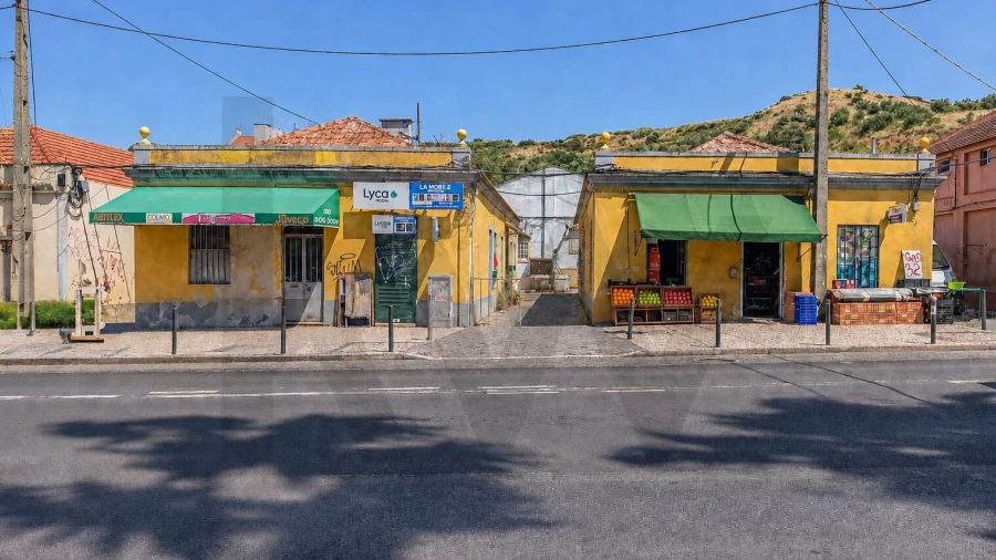 Prédio para Venda em Póvoa de Santo Adrião e Olival Basto
