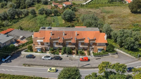 Moradia T4 para Venda em Feitosa