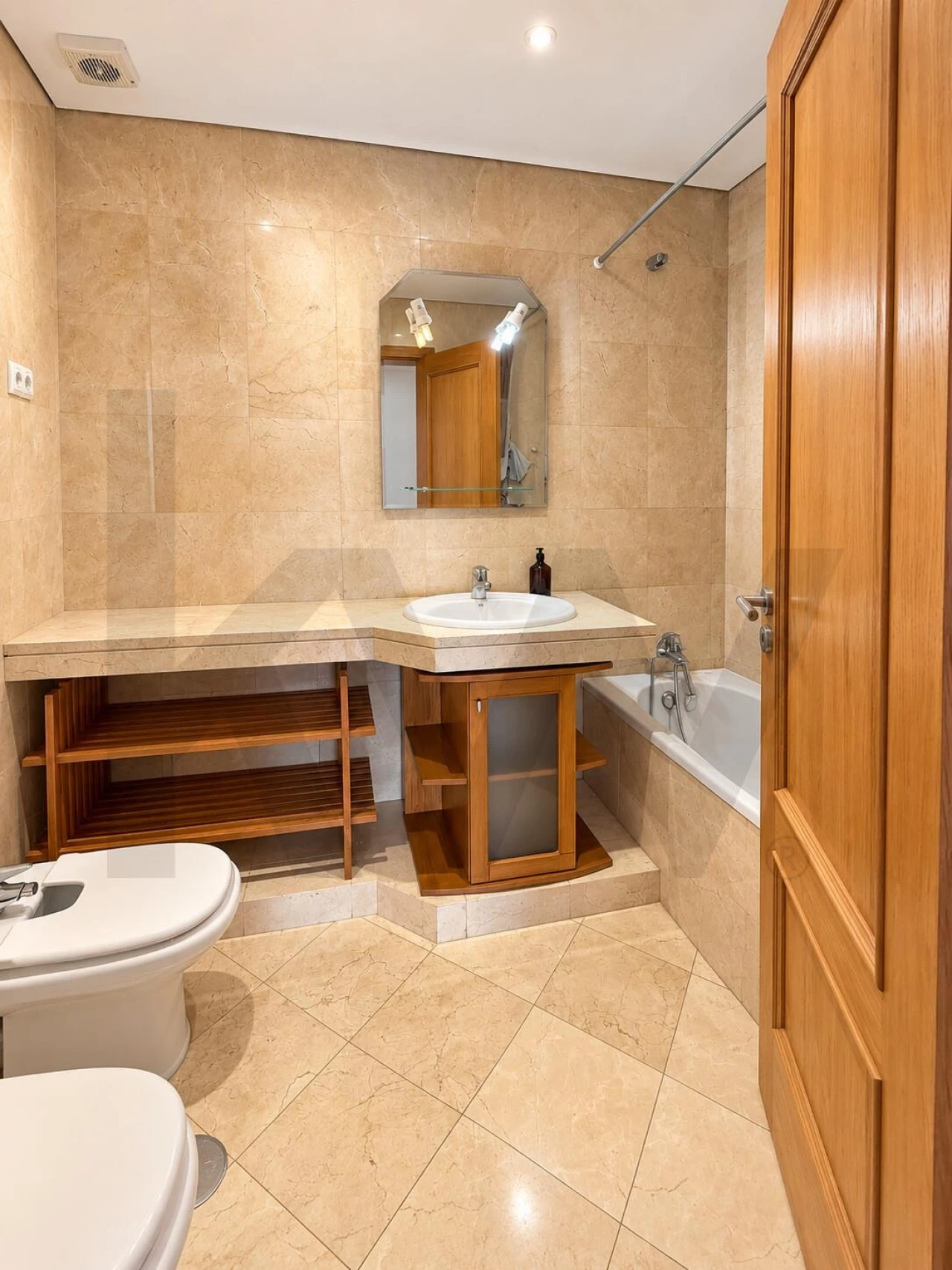 Apartamento T2 para Arrendamento em Olivais Foto 10