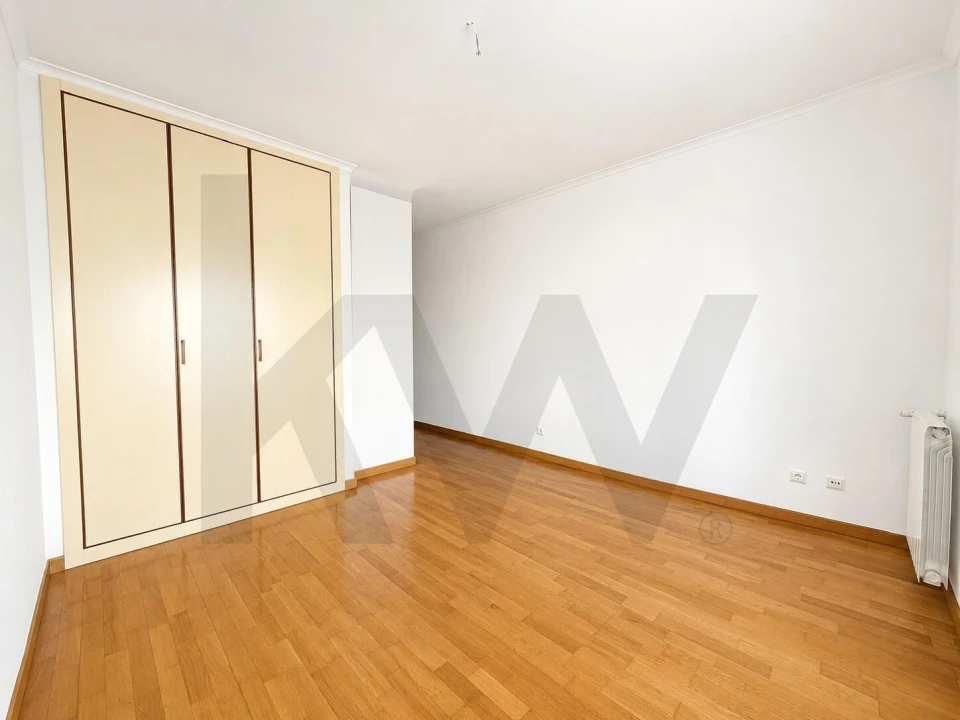 Apartamento T2 para Arrendamento em Olivais Foto 15