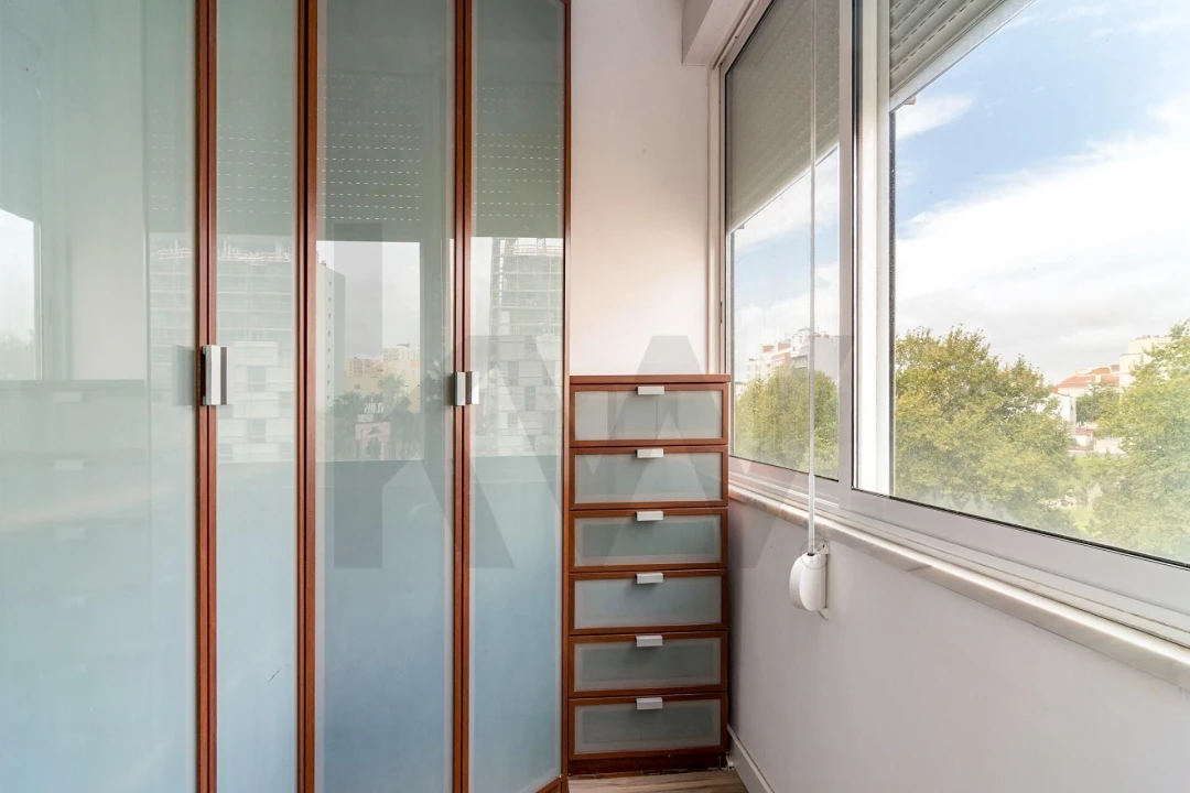 Apartamento T3 para Venda em Beato Foto 19