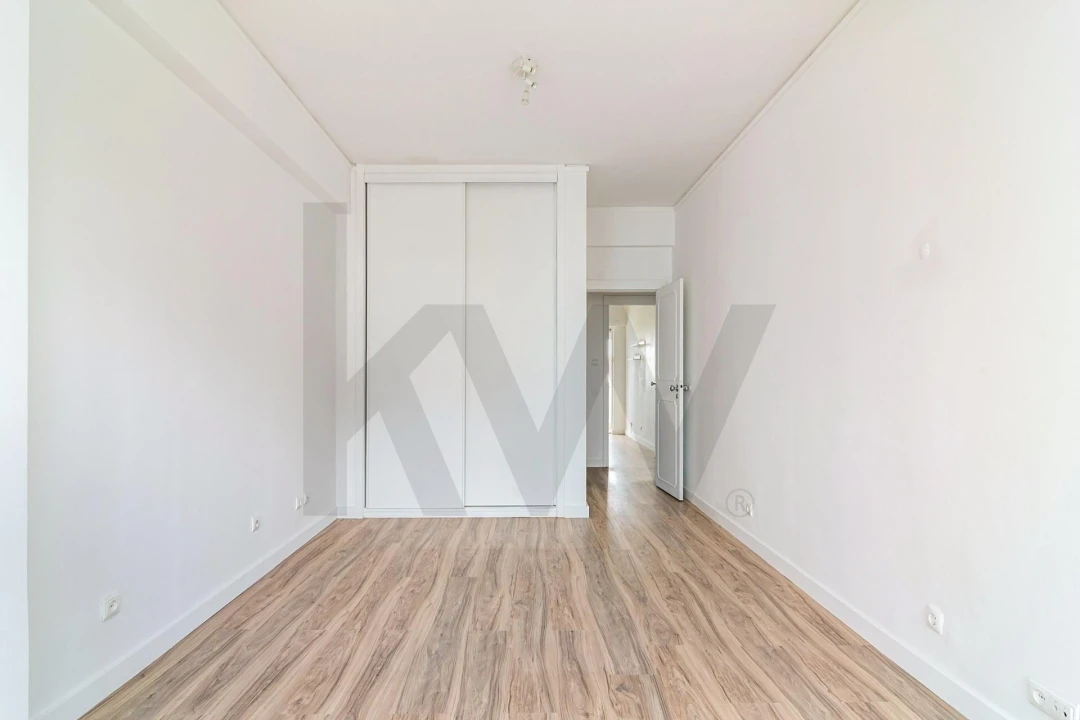 Apartamento T3 para Venda em Beato Foto 17