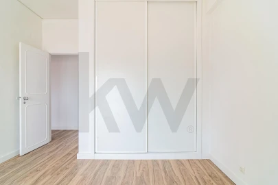Apartamento T3 para Venda em Beato