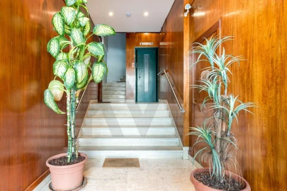 Apartamento T3 para Venda em Beato