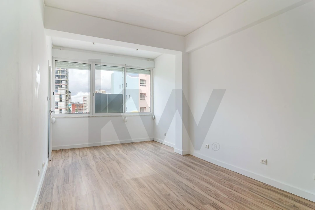 Apartamento T3 para Venda em Beato Foto 15