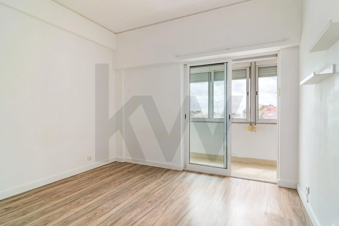 Apartamento T3 para Venda em Beato Foto 11