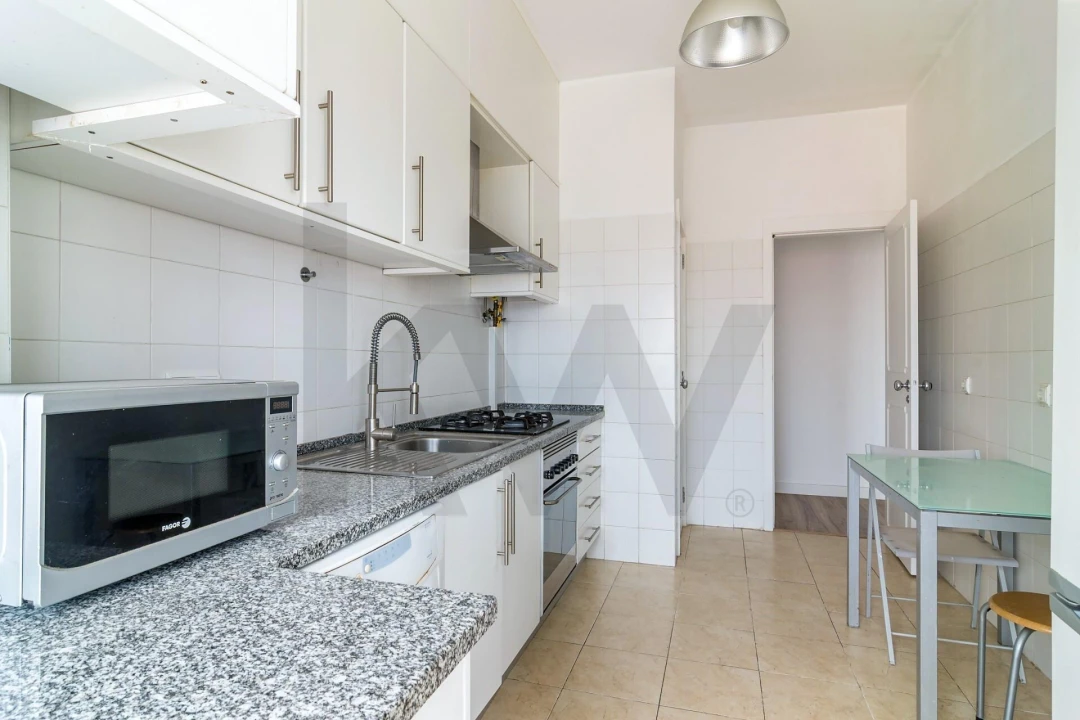 Apartamento T3 para Venda em Beato Foto 22
