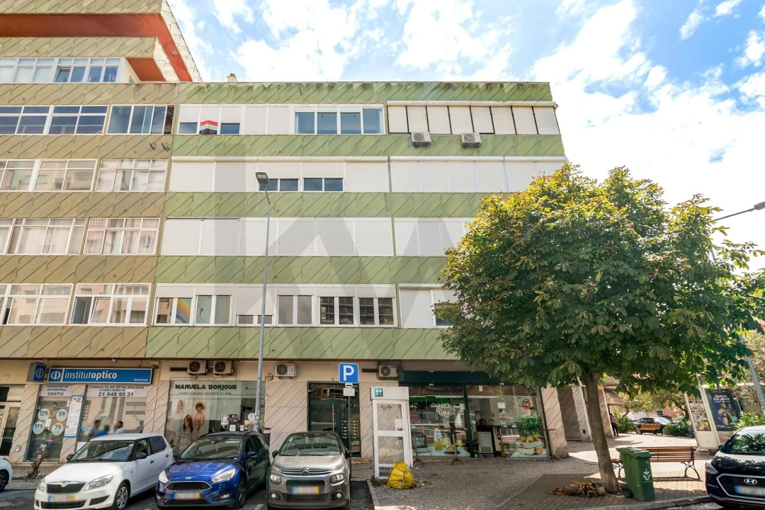 Apartamento T3 para Venda em Beato Foto 29