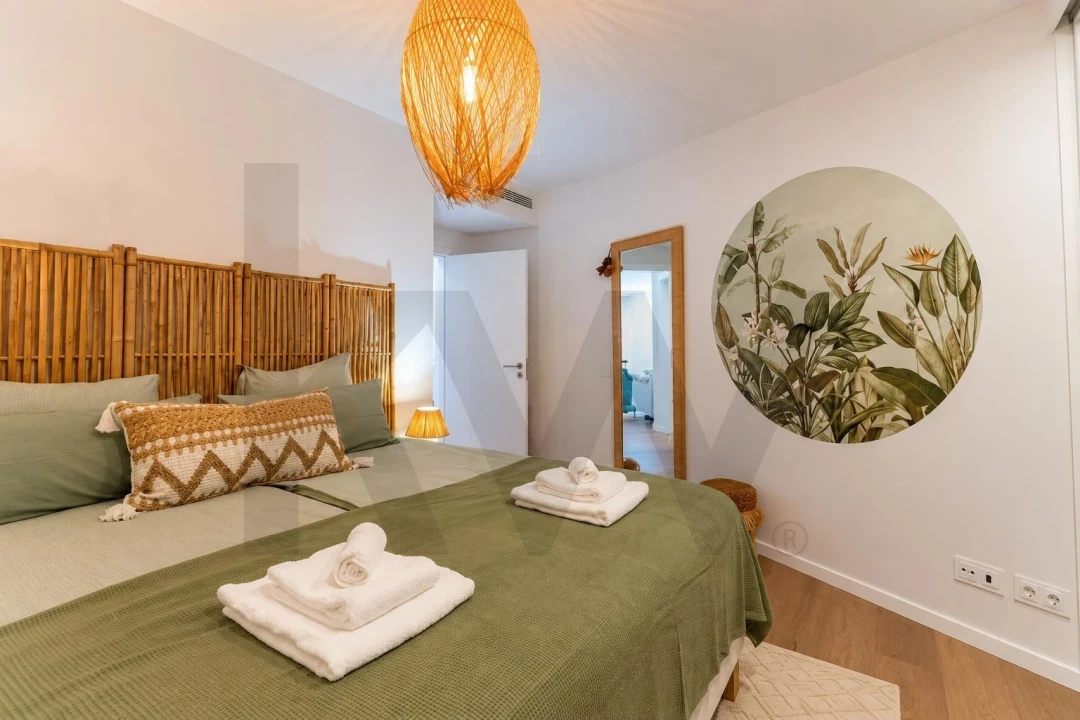 Apartamento T1 para Arrendamento em São Martinho Foto 18