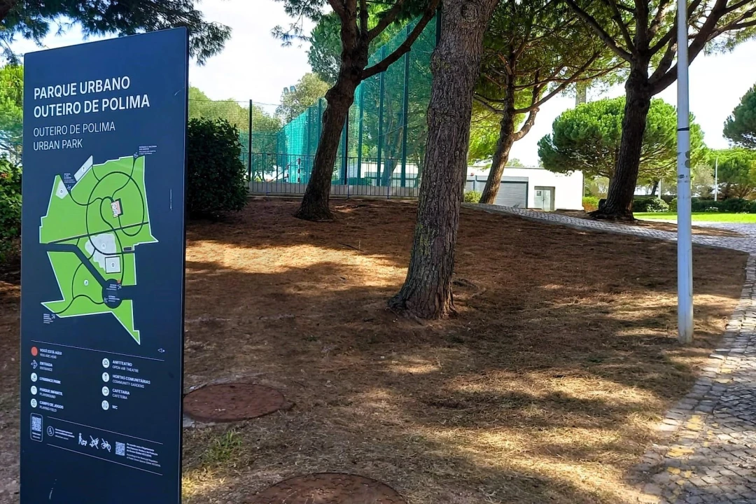 Apartamento T4 para Arrendamento em São Domingos de Rana Foto 30