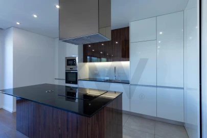 Apartamento T3 para Arrendamento em Canidelo