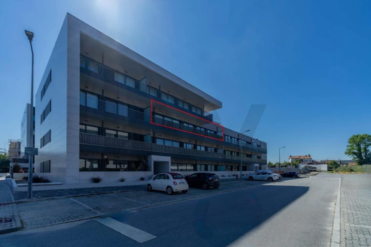 Apartamento T3 para Arrendamento em Canidelo Foto 29