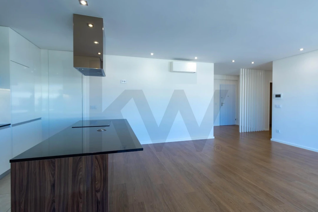 Apartamento T3 para Arrendamento em Canidelo Foto 5
