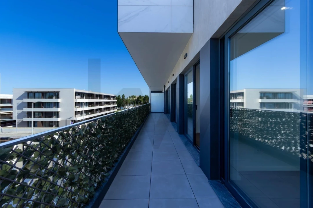 Apartamento T3 para Arrendamento em Canidelo Foto 22