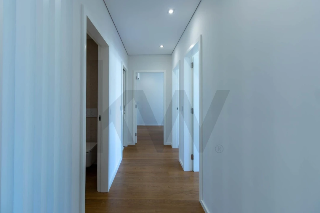 Apartamento T3 para Arrendamento em Canidelo Foto 11
