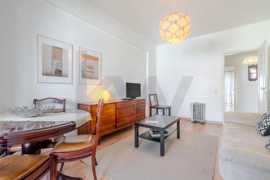 Apartamento T1 para Venda em Águas Livres Foto 6