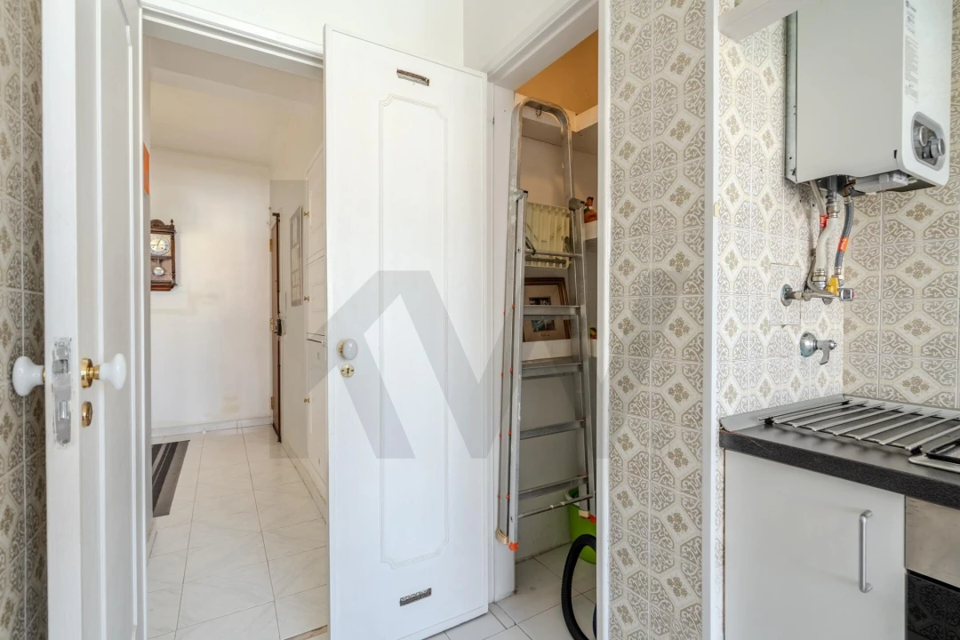 Apartamento T1 para Venda em Águas Livres Foto 12