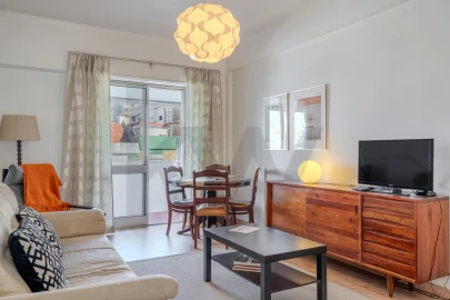Apartamento T1 para Venda em Águas Livres