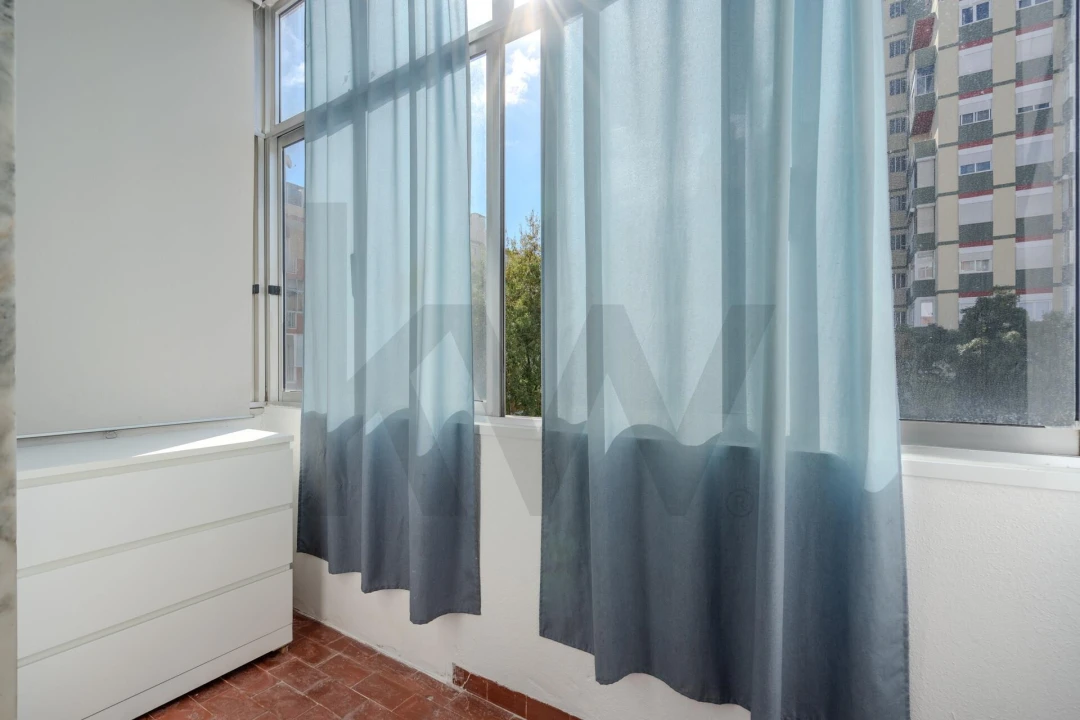 Apartamento T1 para Venda em Águas Livres Foto 23