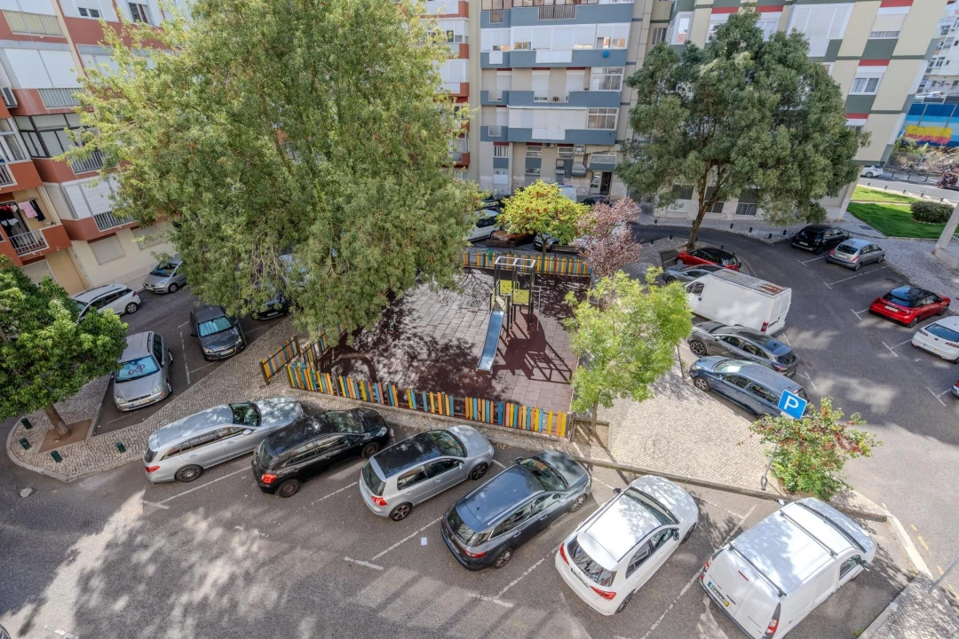 Apartamento T1 para Venda em Águas Livres Foto 26