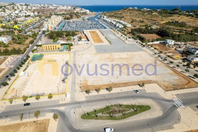 Terreno P/ Prédio para Venda em Albufeira e Olhos de Água